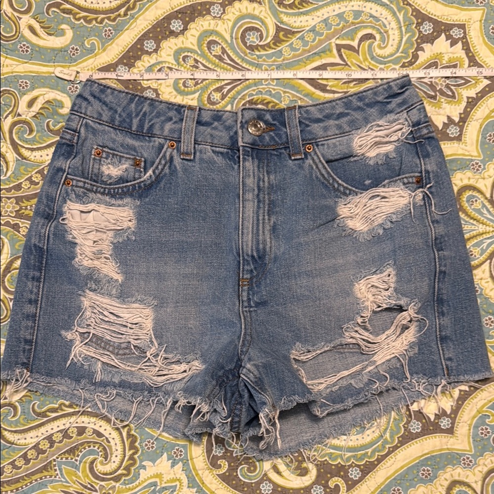 Topshop High Rise Distressed Blue Denim Shorts Size 4 (USA)